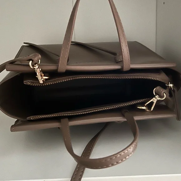 Zara Brown Satchel Bag with Structured Design - Picture 5 of 5